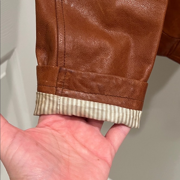 Banana Republic Tan Bomber Jacket with Cream Shearling Collar - Picture 5 of 9